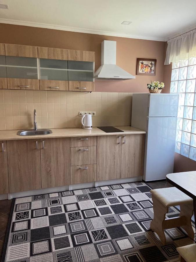 Экодом Hotel Bilhorod-Dnyisztrovszkij Kültér fotó